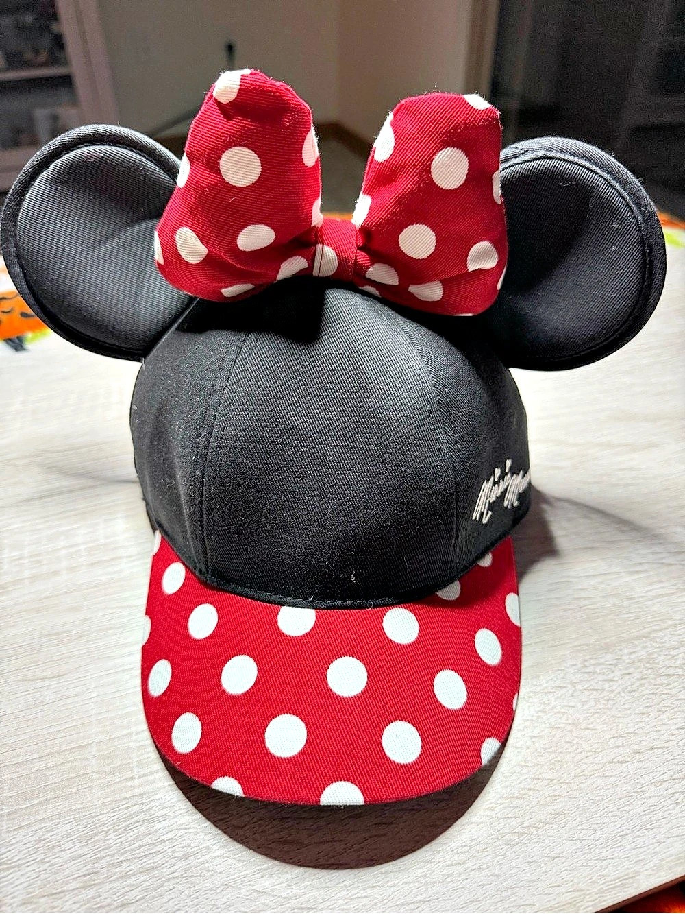 Disney Minnie Mouse Polka Dot Ears Hat in Black & Red Like New